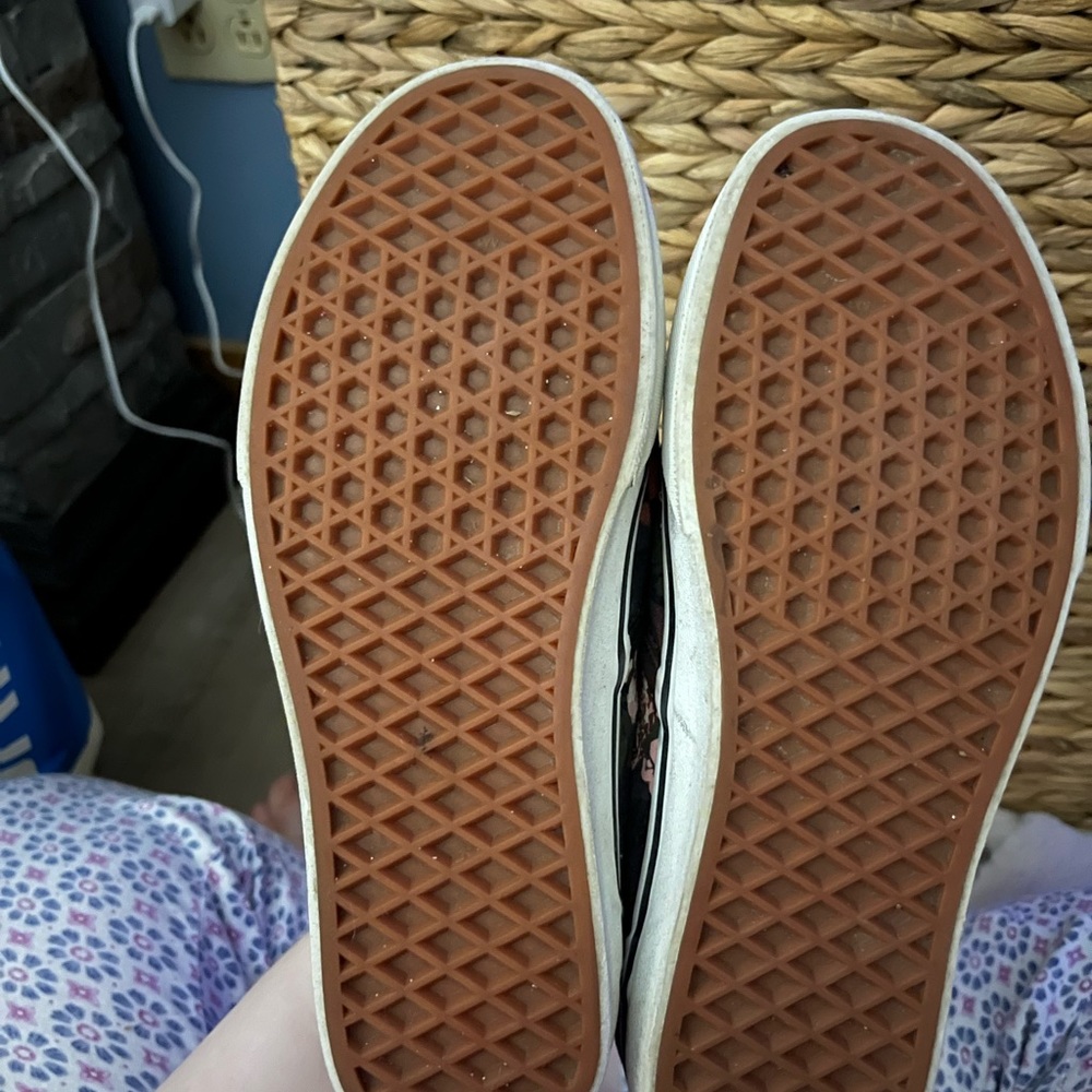 Women’s Rose Petal Flower Vans size 8 - Picture 7 of 7